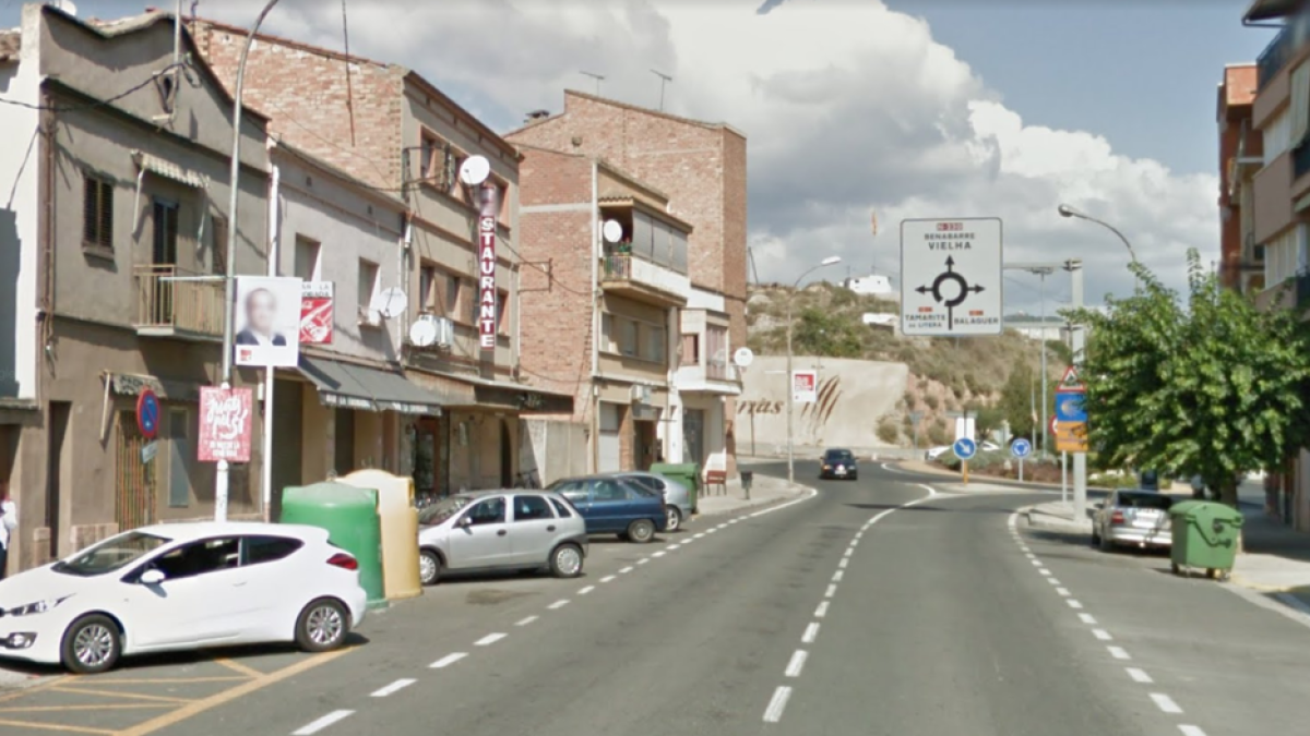 Presó per l'acusat d'agredir un altre amb una copa de vidre trencada al coll