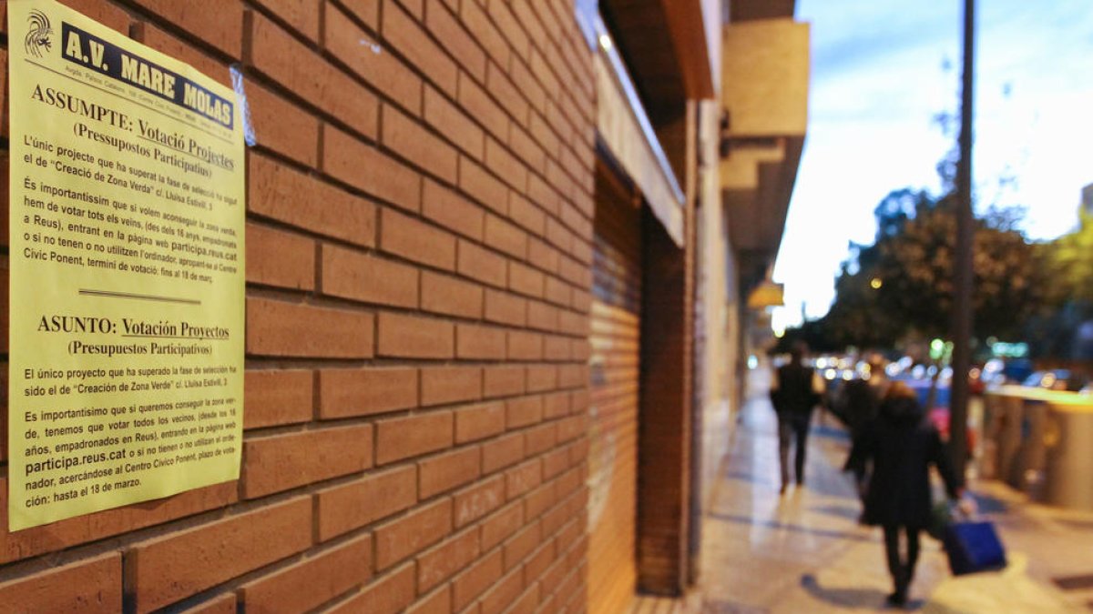 Associacions de veïns fan campanya pels projectes dels pressupostos participatius