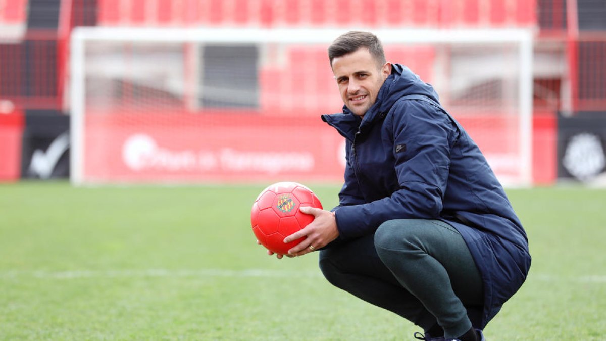 Javi Márquez: «Sabía que si venía a jugar a Segunda División a España sólo estaría en el Nàstic»