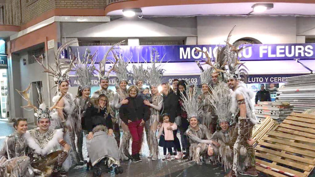 Visita de los ganadores de la Disfressa d'Or de Tarragona en Monceau Fleurs