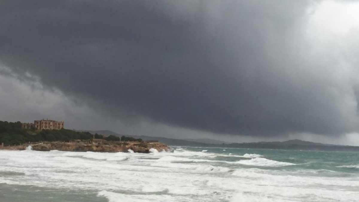 Temperaturas frías y cielos variables durante el fin de semana