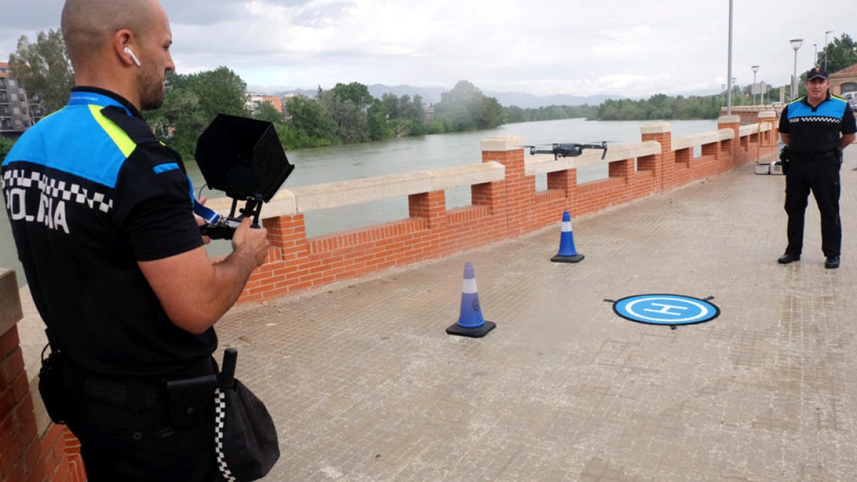 pesado, Tortosa, incendios, Protección Civil, Policía Local, piloto, investigación|búsqueda, dron, formación, emergencias, salvamento