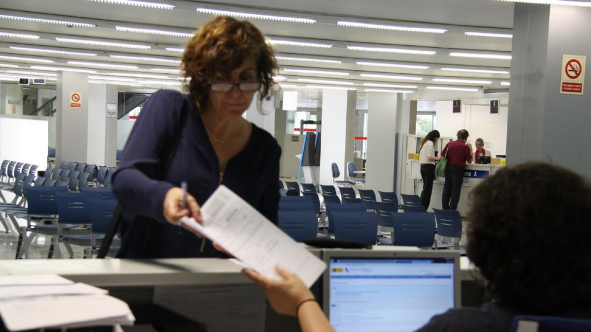 Empieza la campaña de la renta para más de 3,5 millones de contribuyentes catalanes