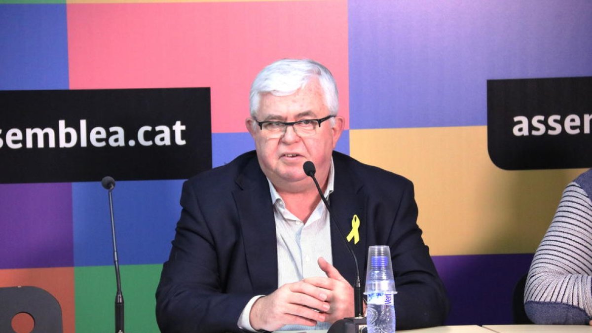 L'ANC da luz verde a la investidura de Sànchez si ayuda a avanzar hacia la República