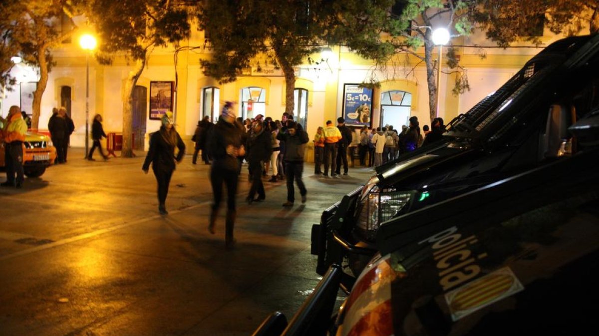 El acusado de agredir a un gay a la estación de Sitges admite los hechos pero niega que fuera por homofobia