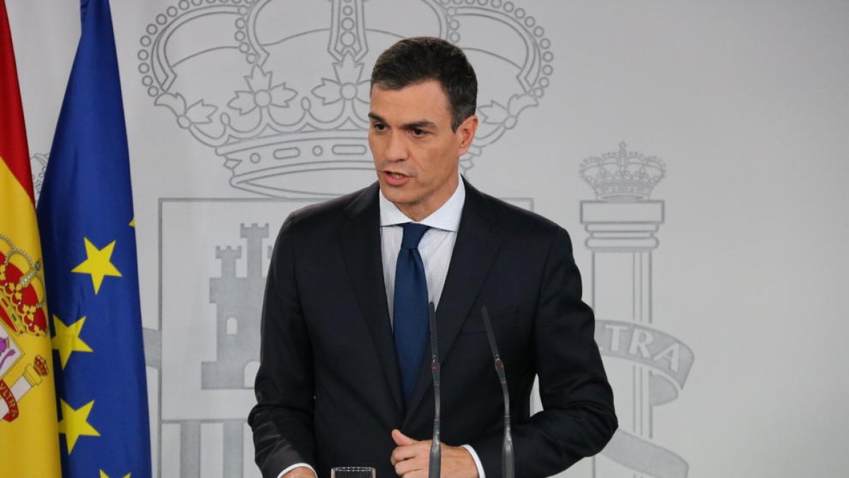 Sánchez nomena un govern de 17 membres amb majoria de dones