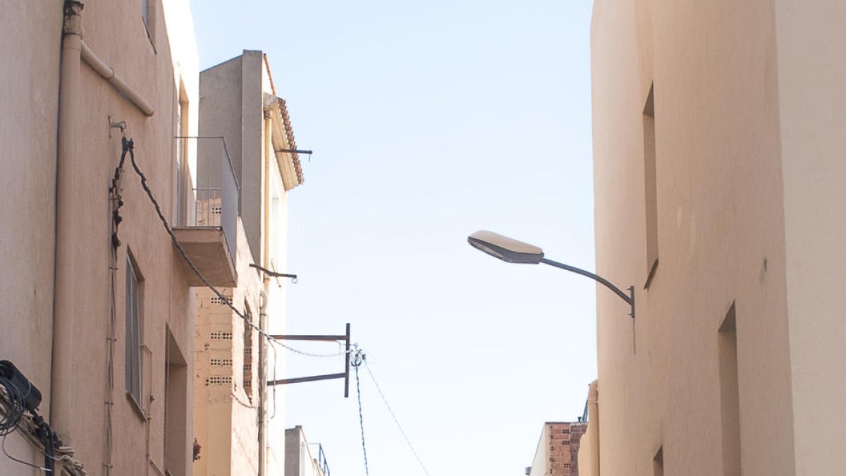 Finalitzen les obres de renovació del carrer Els Pallaresos de Constantí