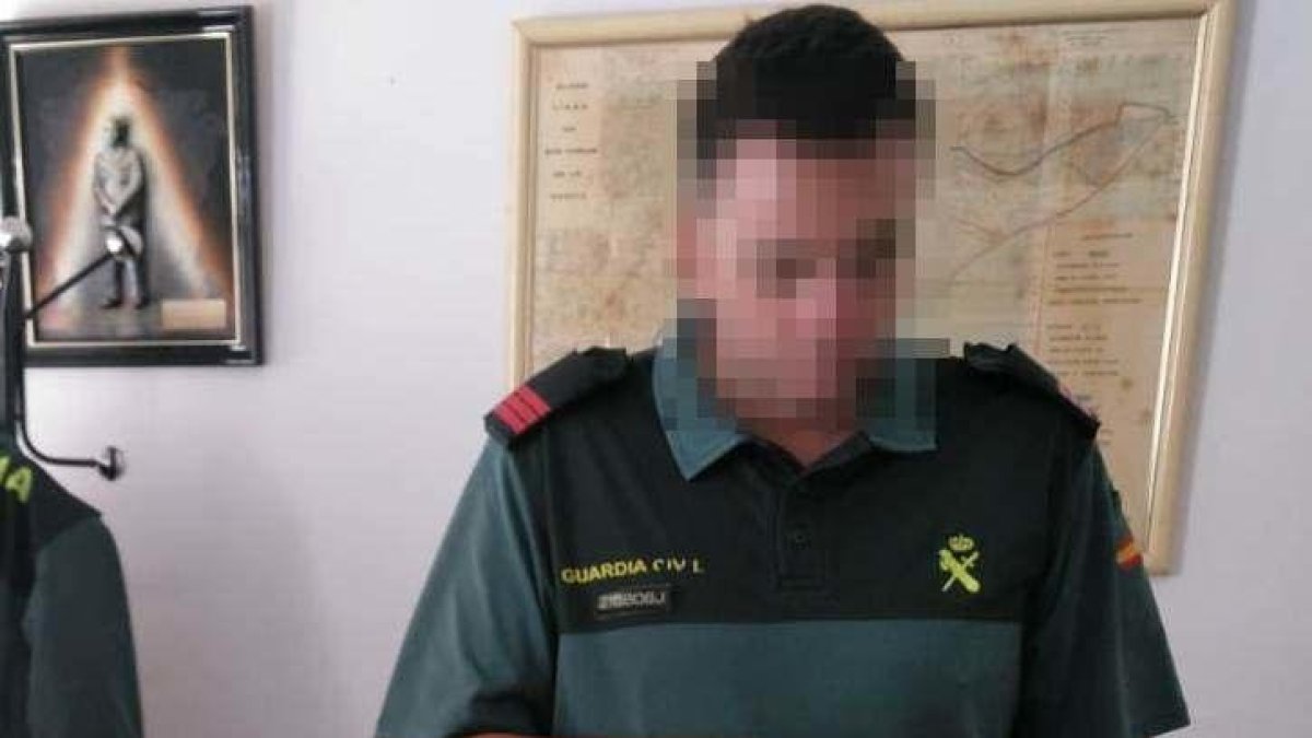 Interceptan más de 8 kilos de picadura de tabaco comprados por Internet en la Ràpita