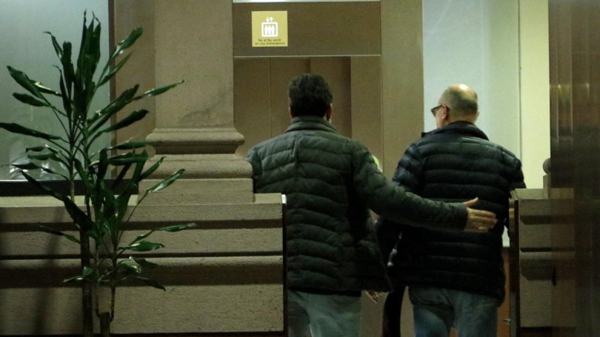 El acuerdo entre JxCat y ERC incluye una 'multiconsulta' para validar el 'proceso constituyente'