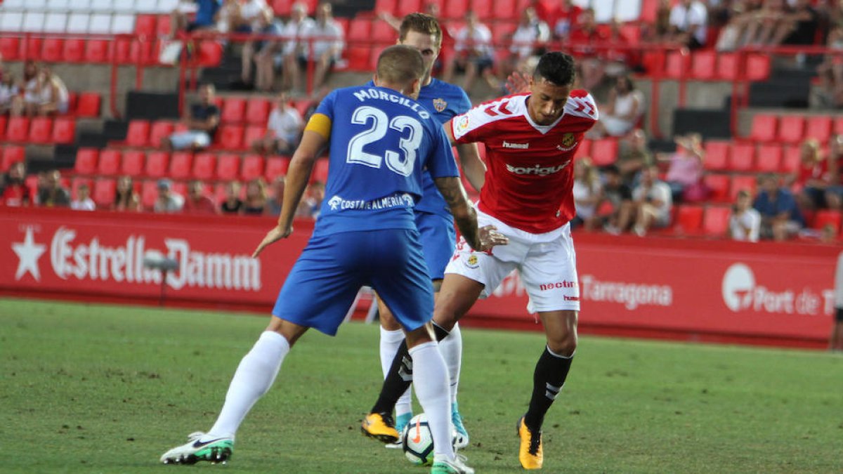 El mitja punta canari Maikel Mesa desperta l'interès de Las Palmas
