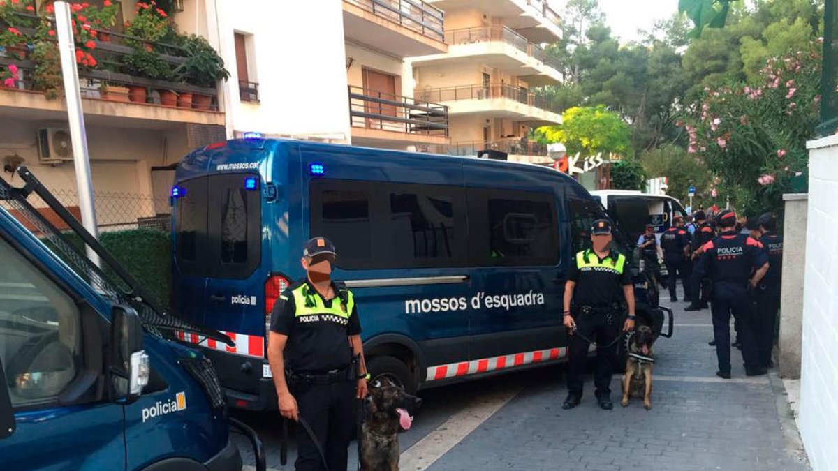 Detenidos seis hombres por tráfico de drogas en un operativo policial conjunto en Salou