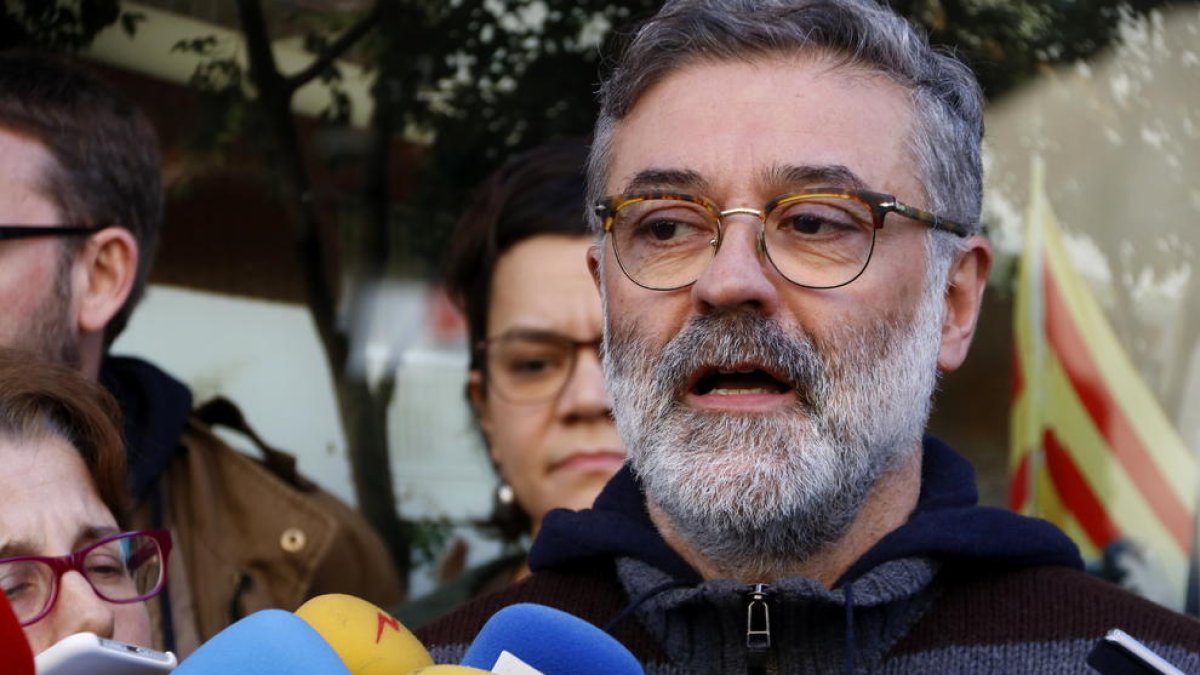 Carles Riera: «Estem lluny dels mínims per posar-nos d'acord»