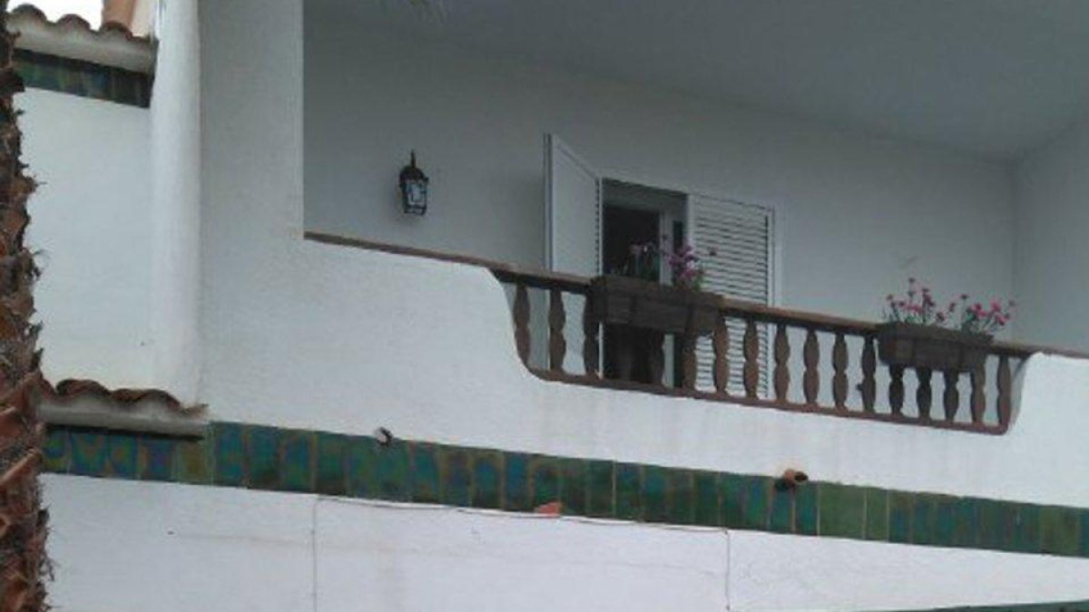 Tres heridos leves en un incendio en Torredembarra