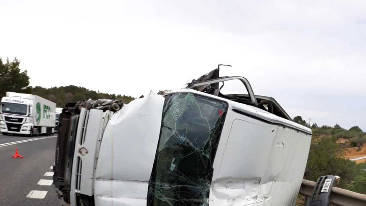 Dos muertos|muertes en un accidente en la N-340 en l'Ampolla