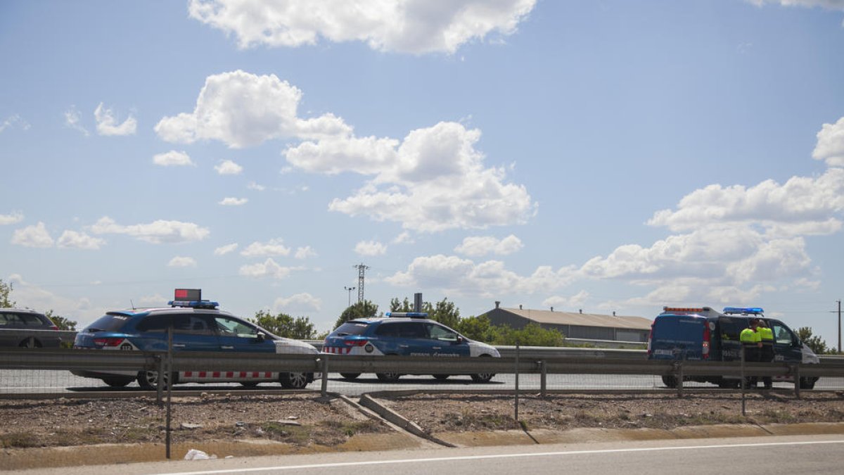 Un motorista, vecino de Mot-roig de 37 años, muere al sufrir una salida de vía al A-7 en Vila-seca