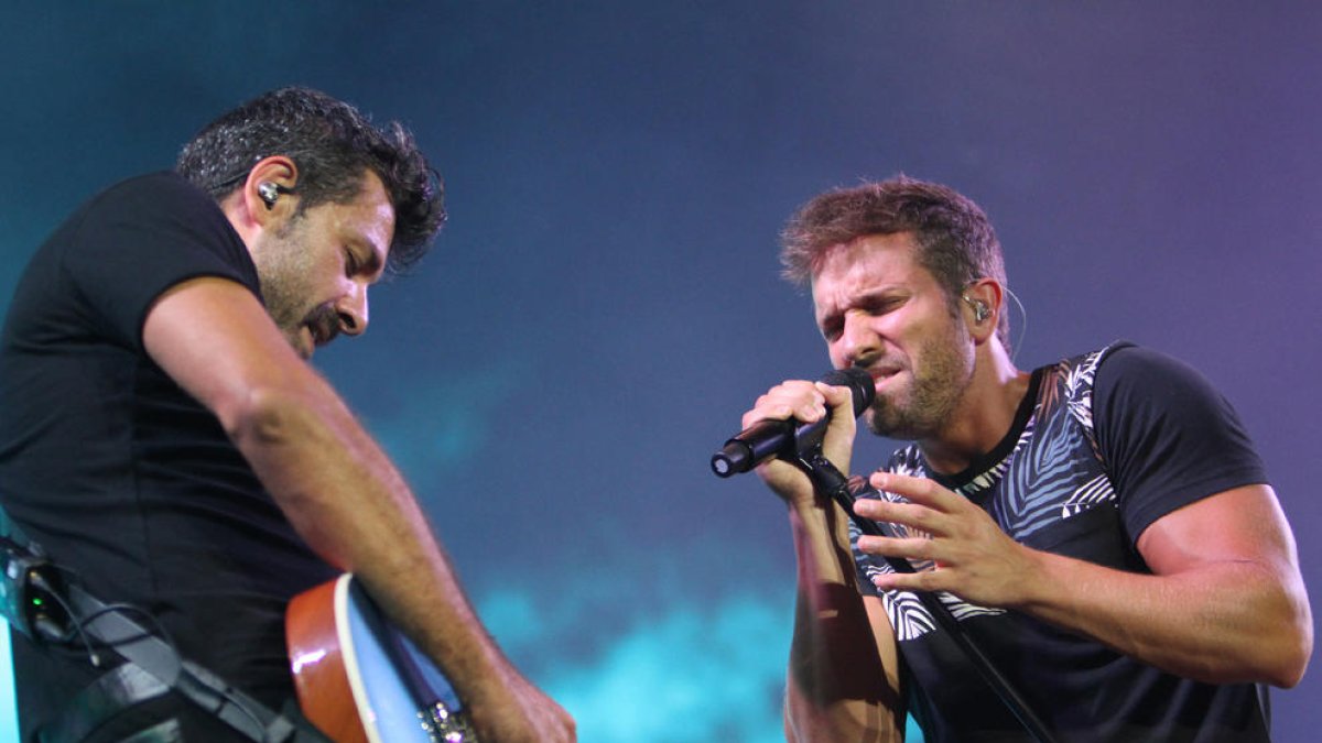 Pablo Alborán omple la Tarraco Arena Plaça amb la seva música