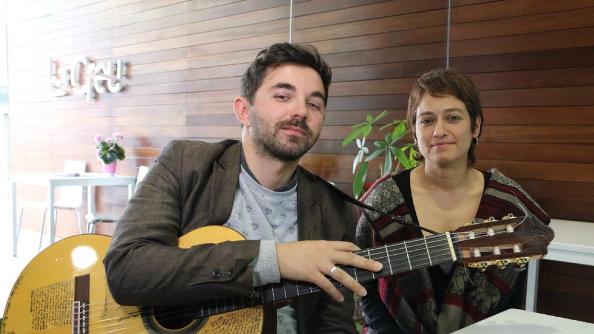 Una nova residència creativa de Litterarum ajunta la poesia de Sònia Moll amb la música d'Alessio Arena