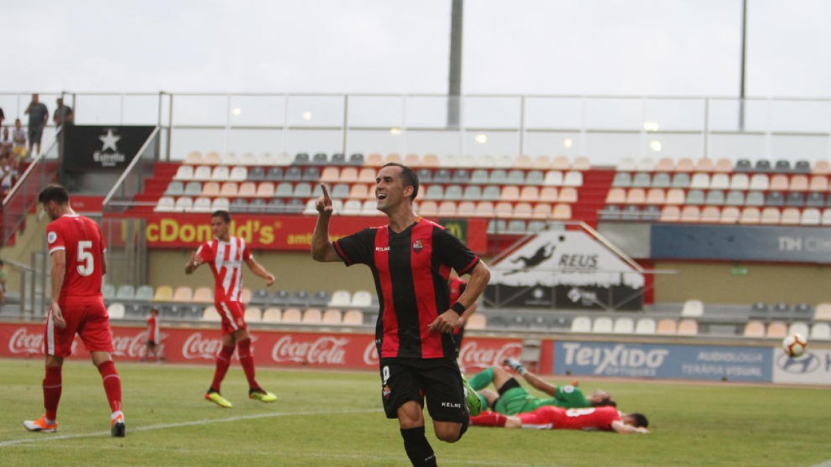 Un Reus que il·lusiona als seus venç el Girona de Primera per la mínima