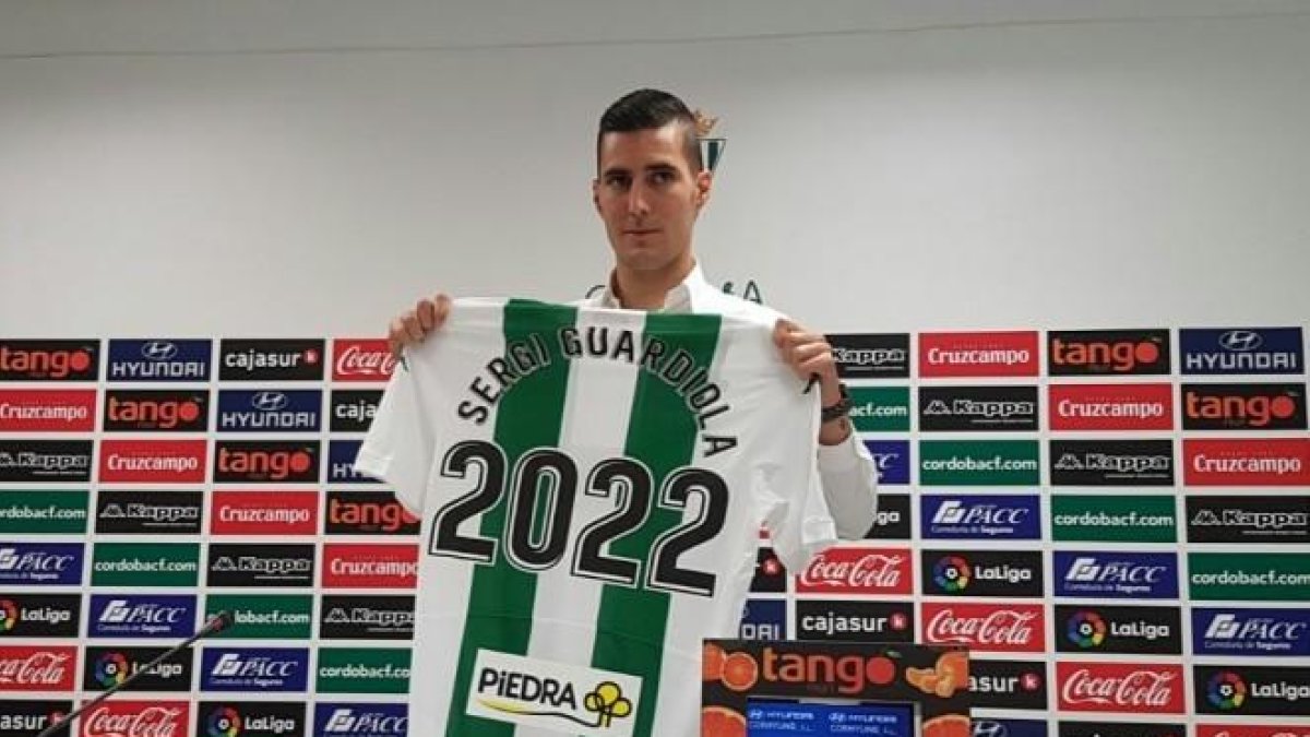 El próximo rival del Nàstic renueva a su estrella