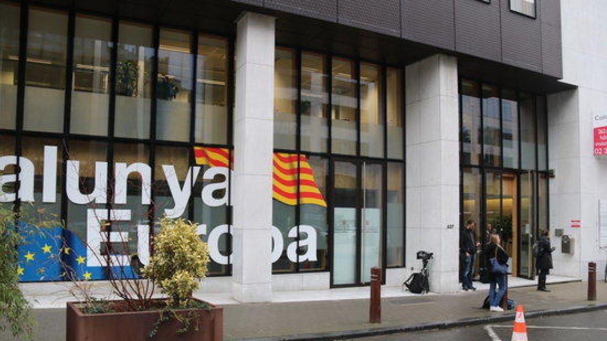 El gobierno español cierra la delegación del Gobierno en Bruselas hasta «nueva orden»