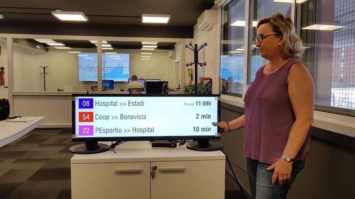 Cinco de las 20 pantallas de tiempo de espera se instalarán este mes