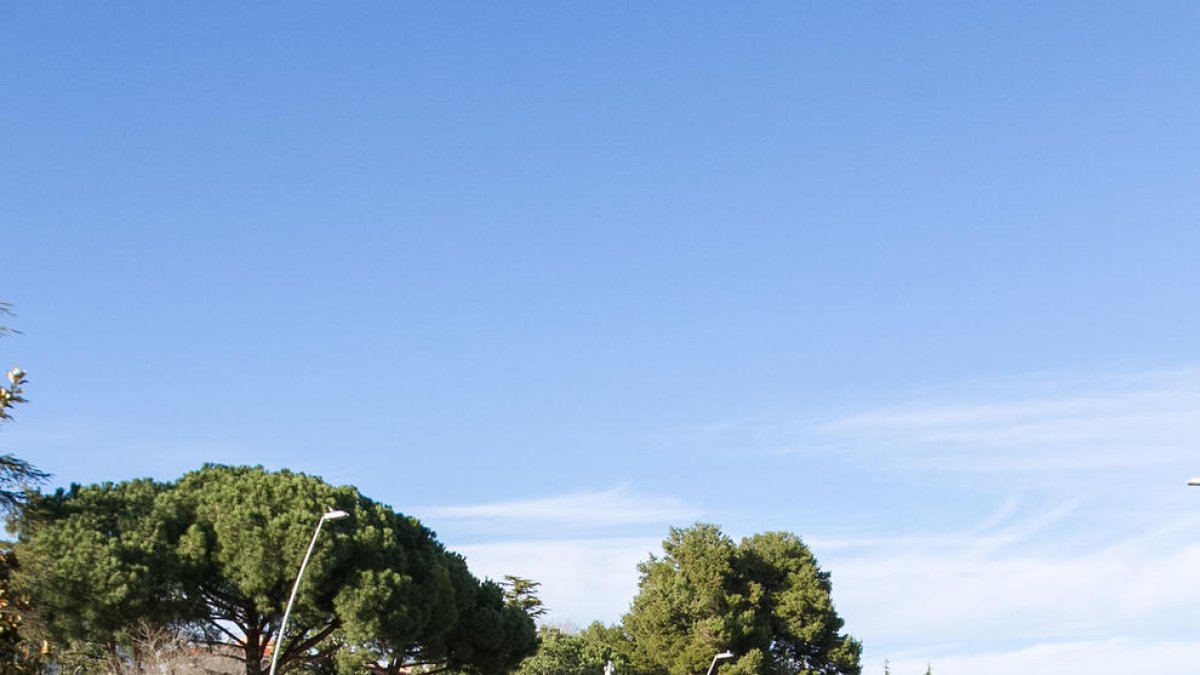 Dos fabricants proven contenidors de cara al nou contracte de la brossa