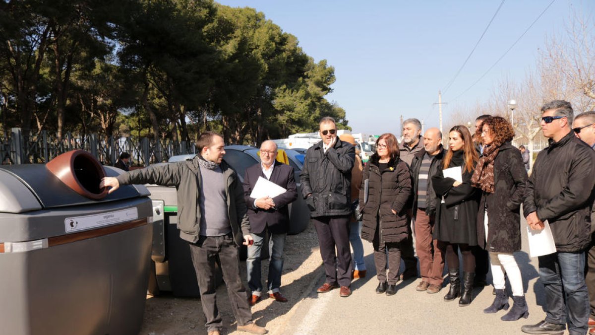 Cambrils estrena nuevos contenedores y nuevo parque móvil