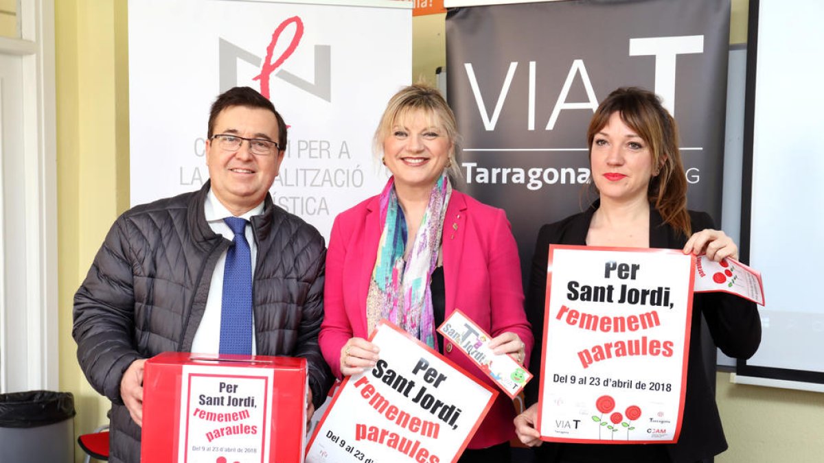 Treinta tiendas de la ciudad, objetos de una gincana de lengua catalana