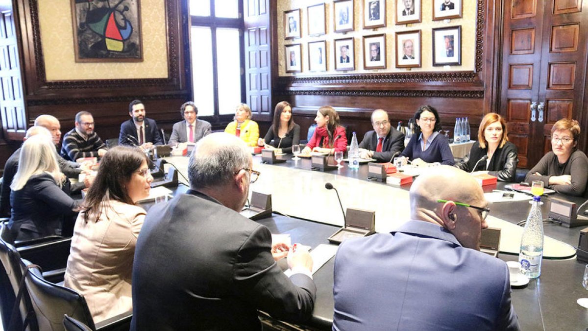 El president del Parlament convoca la sessió d'investidura pel 30 de gener