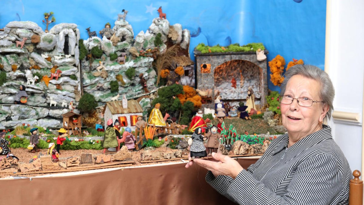 El espectacular pesebre artesanal de Micaela Rivera