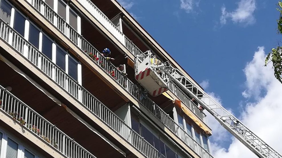 Crema una olla en un habitatge a la Rambla Nova de Tarragona