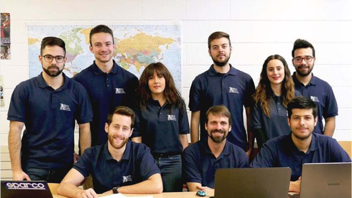 Alumnes de la URV creen una moto per competir a la cursa MotoStudent 2018