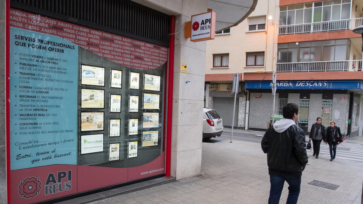 Una quinzena de comerços de la Unió de Botiguers i el Tomb van tancar el 2017