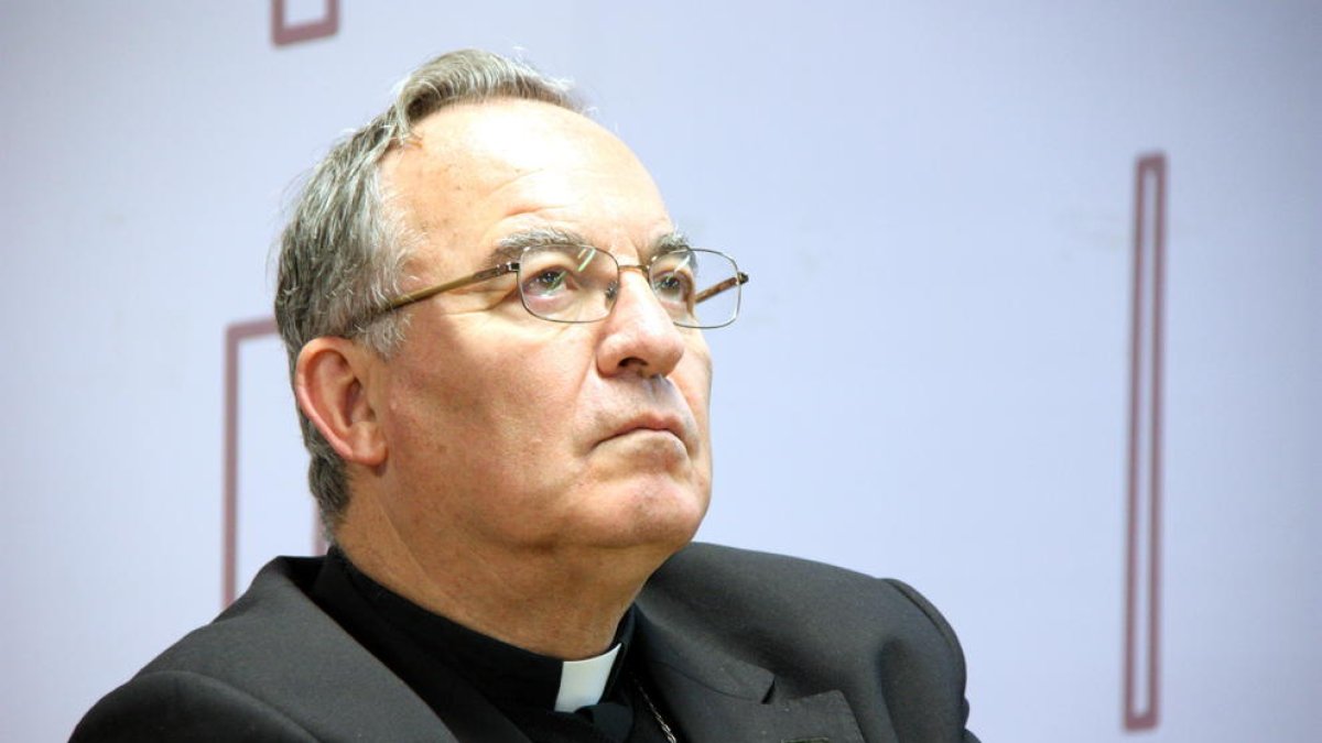 L'arquebisbe de Tarragona, «dolgut» amb els empresonaments