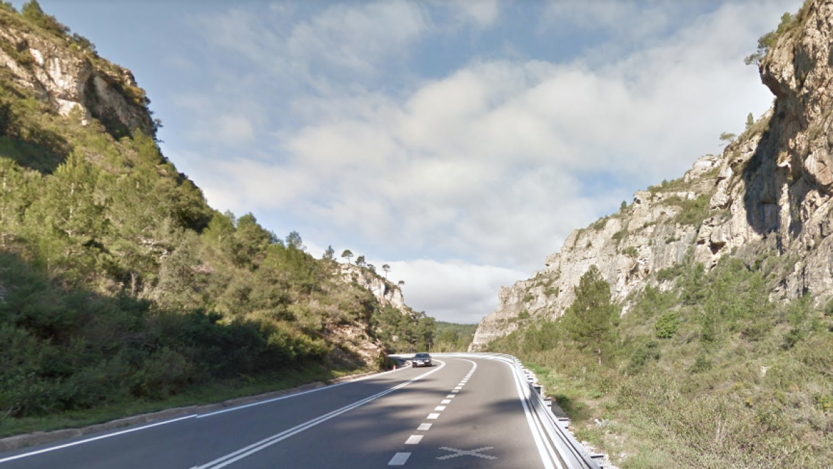 Un herido grave en un choque frontal en la C-44 en Vandellòs