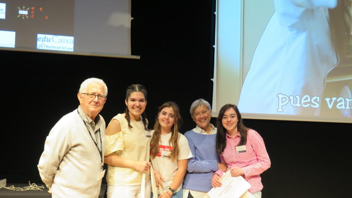 Tres alumnos de Ramon Barbat, galardonados al Concurso de Cristalización en la Escuela