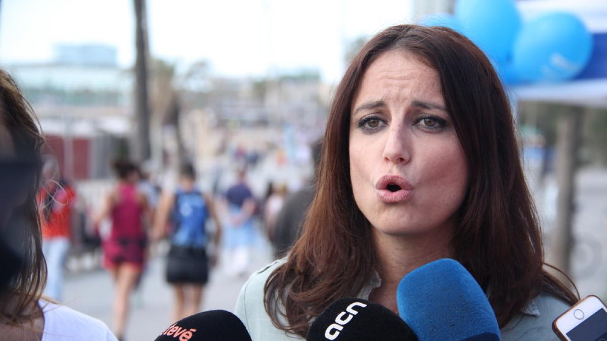 El PP portarà al Congrés la plantada al Rei en la recepció oficial del MWC