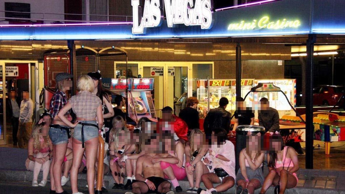 Futuras discotecas, salas de baile y de fiestas tan sólo podrán abrir en Emprius