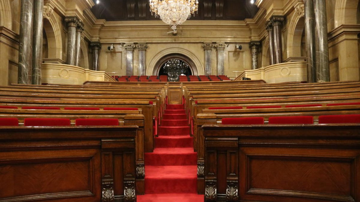 El Parlament es prepara per a la investidura del quart candidat amb la mirada posada a la CUP