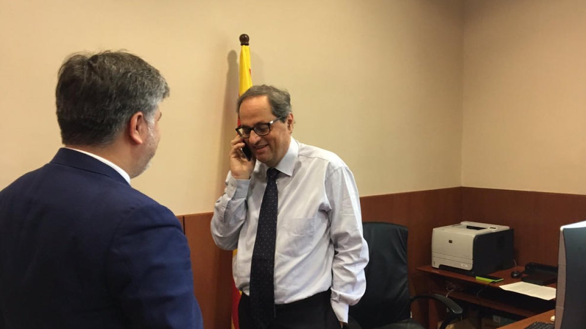 Puigdemont truca a Torra per desitjar-li «sort i encerts» en el discurs d'investidura