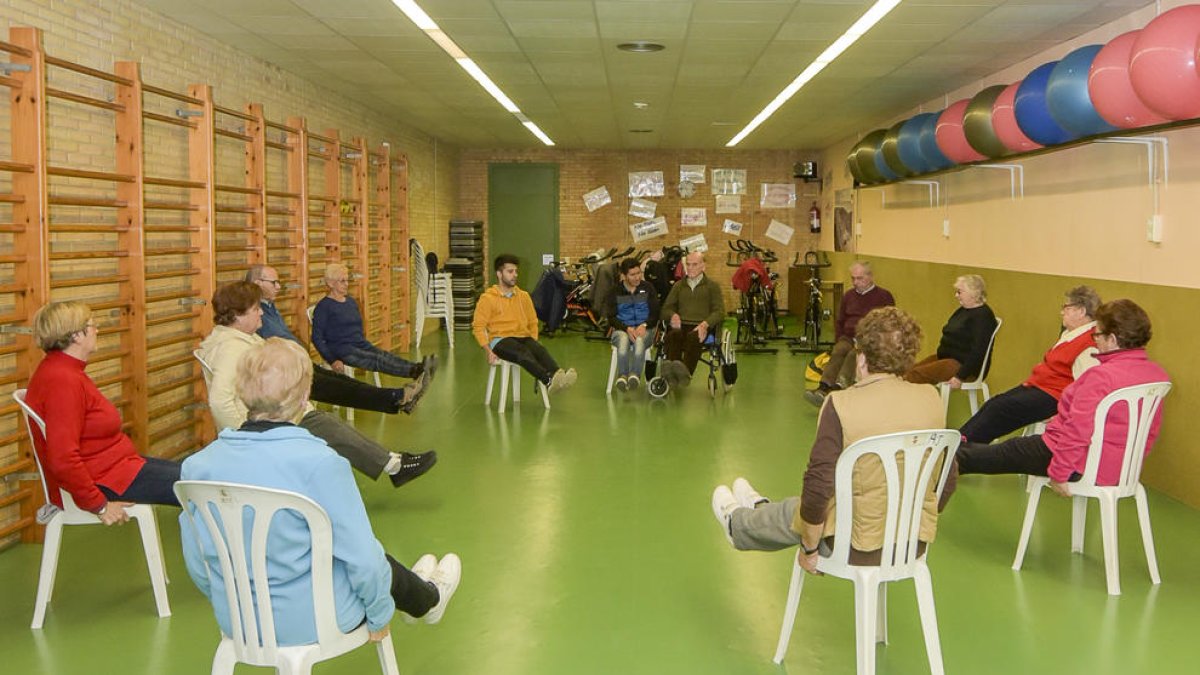 Trenta persones participen en el projecte d'activitat física per la gent gran de Constantí