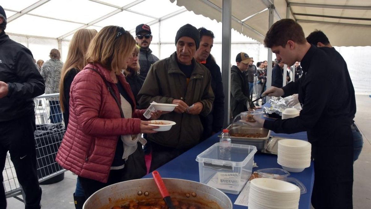 Una degustació de tapes dóna el tret de sortida a 'Ranxets, la cuina de Torredembarra'