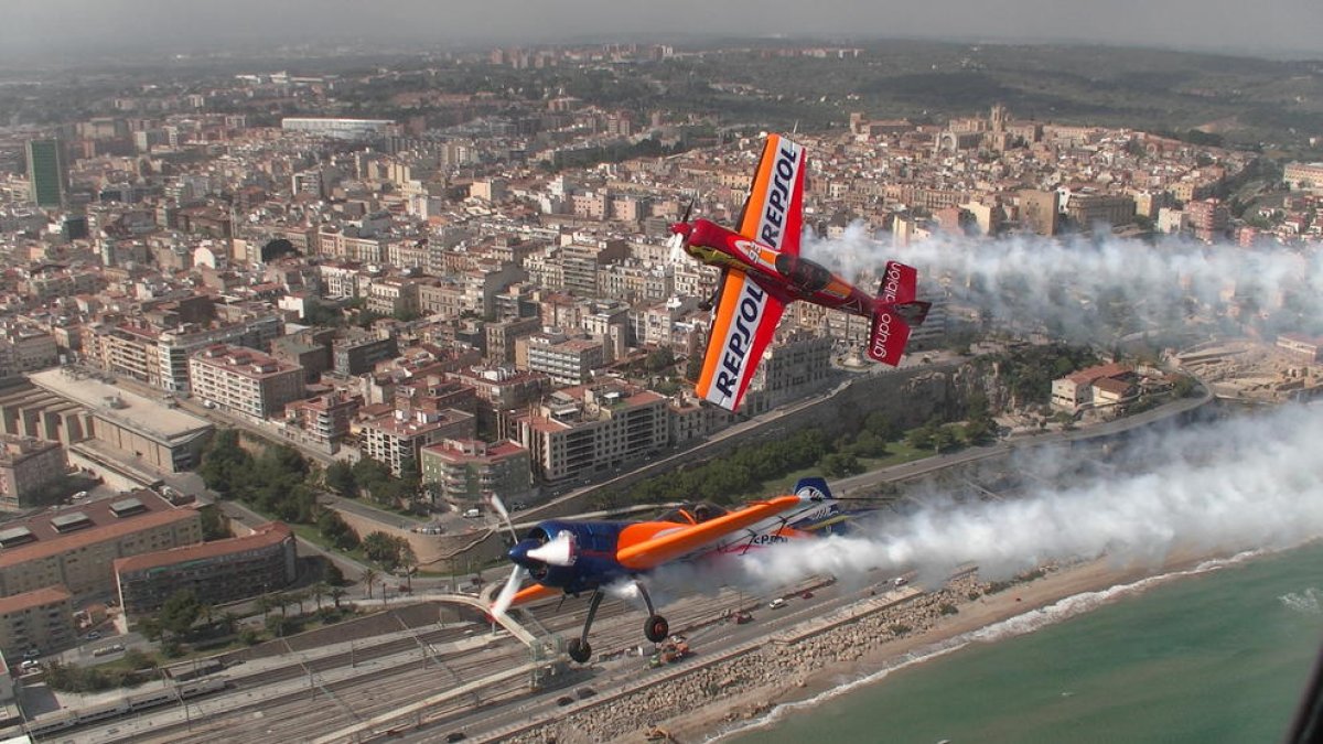 Los pilotos aéreos ya están a punto para exhibirse en Tarragona