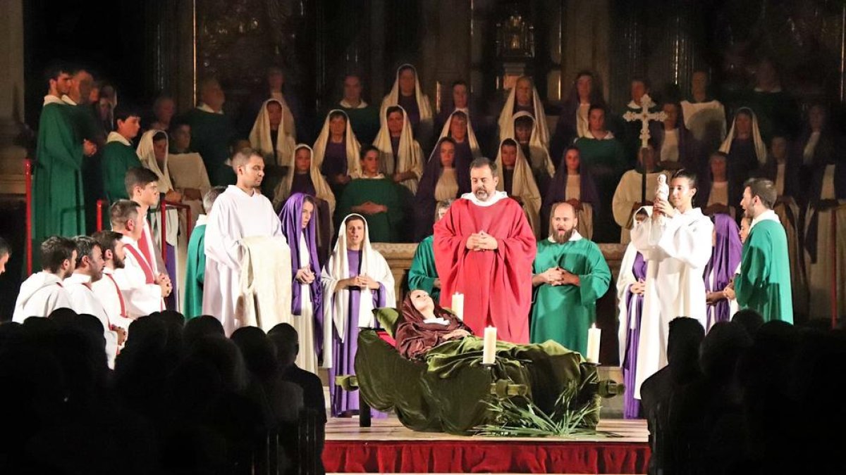 Més de mig miler de persones assisteixen a les representacions del Misteri de la Selva