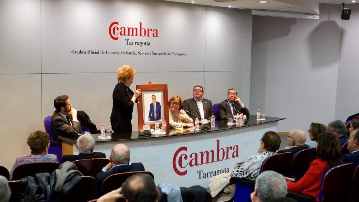 La Cambra de Comerç rinde homenaje a Albert Abelló