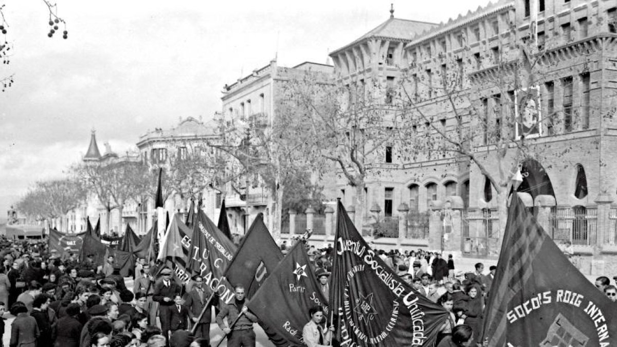 L'Antic Ajuntament acull l'exposició 'Revolució i Guerra Civil a Tarragona'