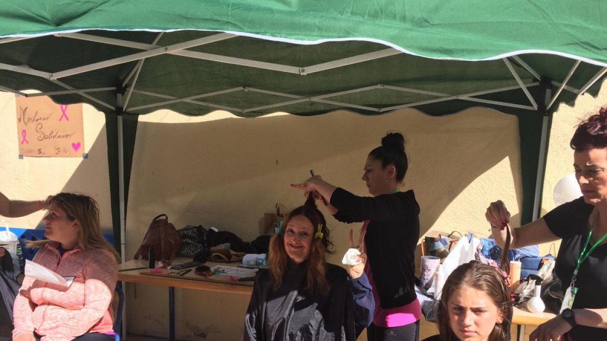 La Salle Torreforta recapta 1.200 euros contra el càncer