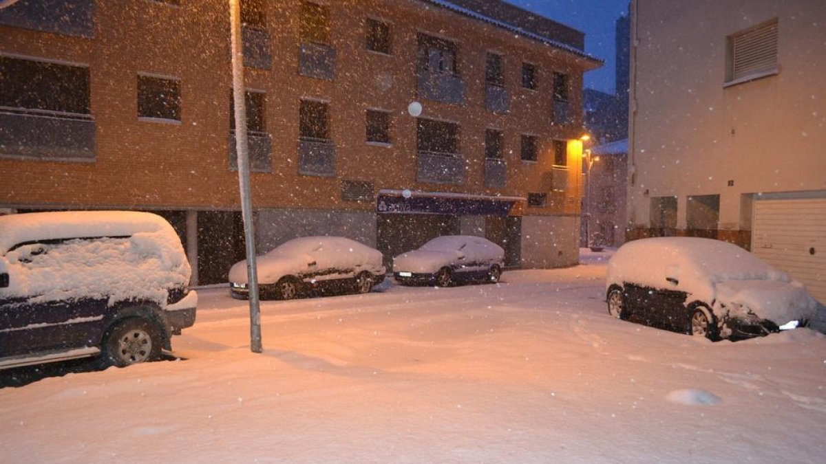 La neu deixa gruixos de fins a 20 centímetres a Santa Coloma de Queralt