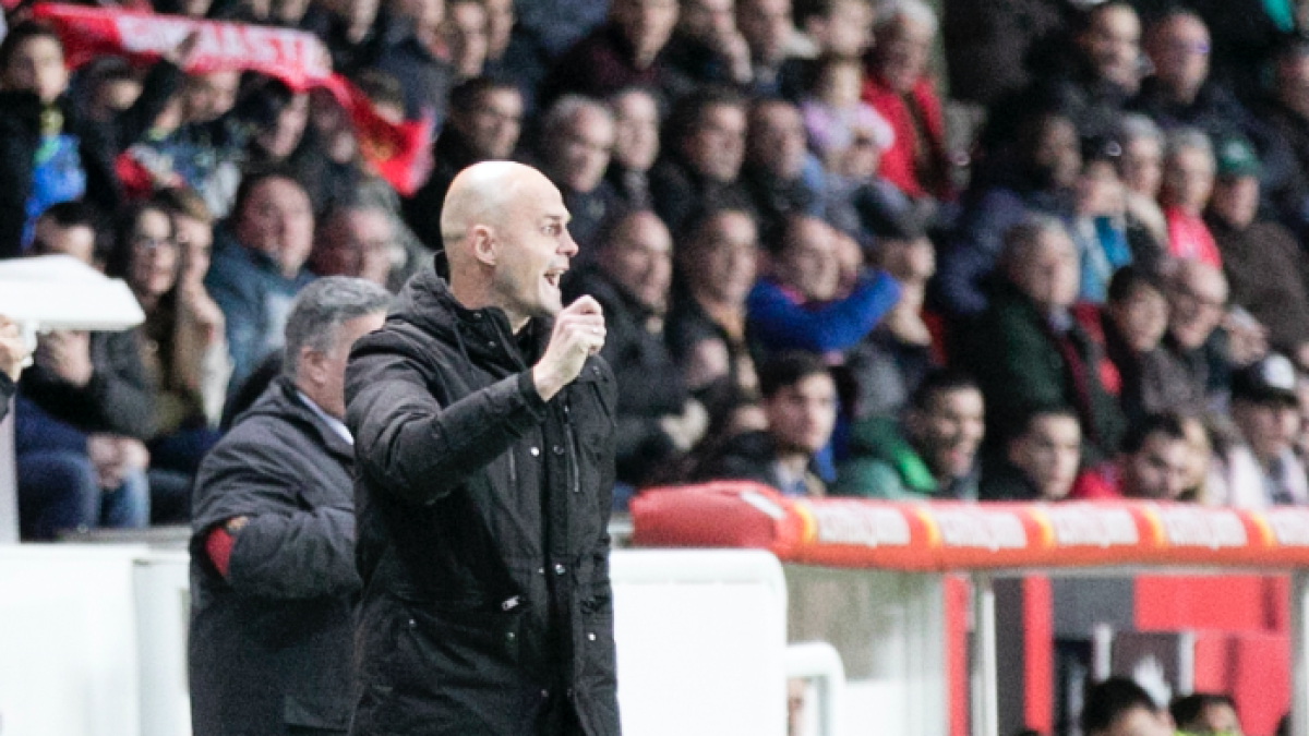 El Nàstic cruza la línea roja y ahora se pone en manos de un Mesías