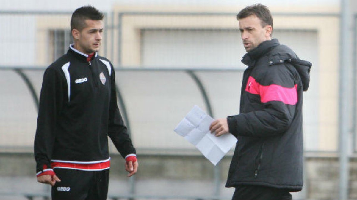 Santi Castillejo se marcha al Osasuna Promesas